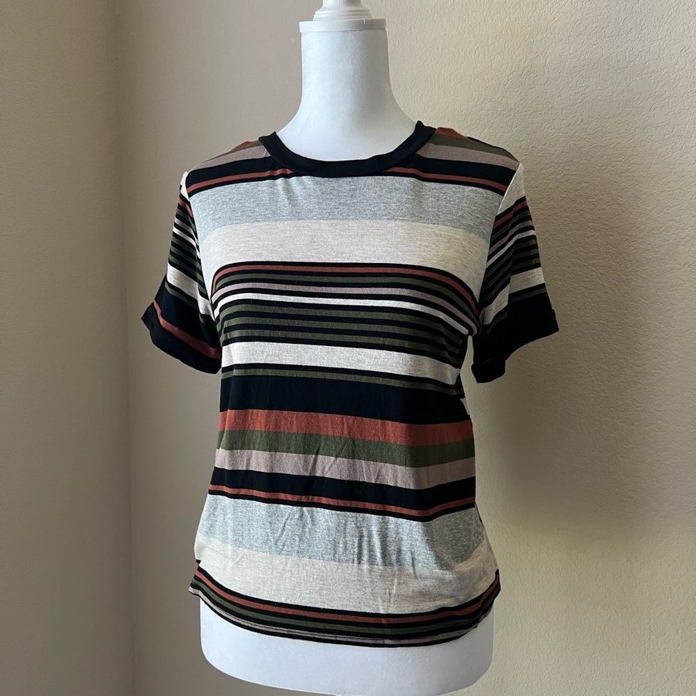 Stripe top